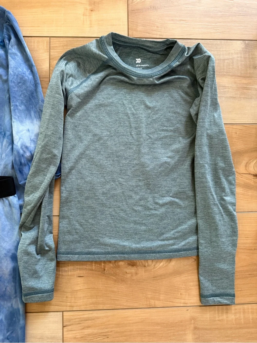 all in motion Kids Thermal Pajama Set - Blue Tie-Dye & Heather Gray